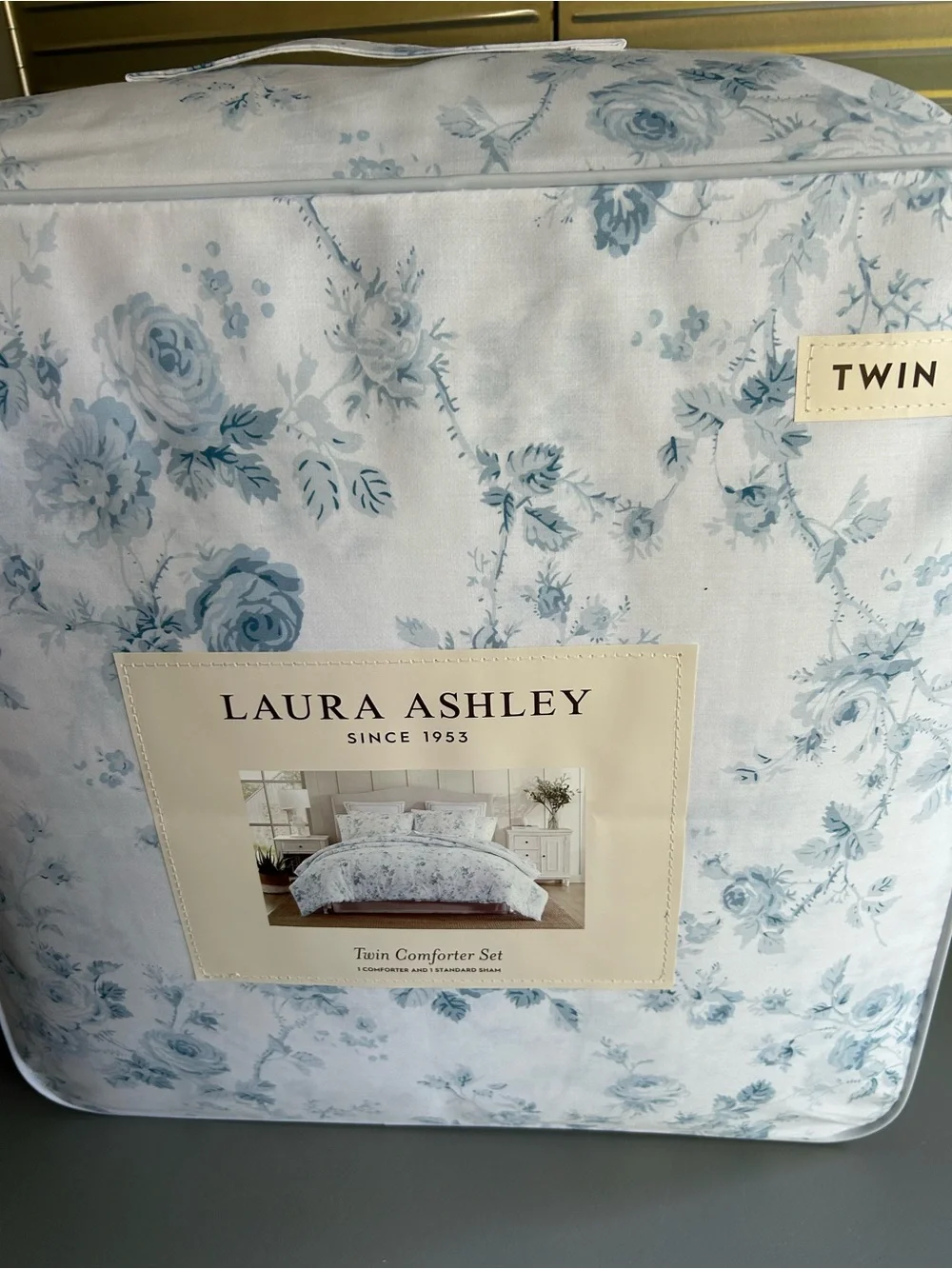 Laura Ashley laura ashley